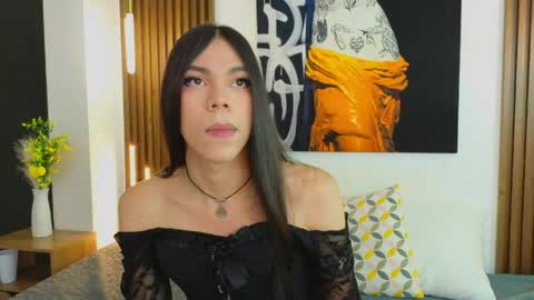 Sara online show from 04.19.26