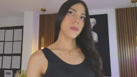 Sara online show from 04.28.26