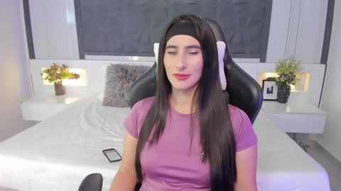  Sara Gomez  online show from 11.13.25