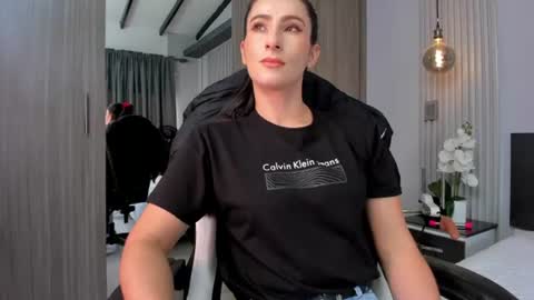  Sara Gomez  online show from 06.10.26