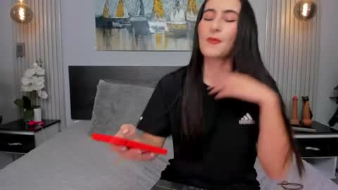  Sara Gomez  online show from 06.13.26