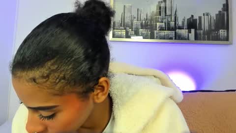 sarah_ashbourne online show from 11.20.25