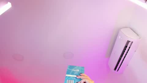 Snapshot of sarah_bonneth chatting on 02.06.26 Sarah Bonneth online show from 02.06.26