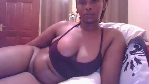 Snapshot of sarah_haggai chatting on 05.15.26 sarah_haggai online show from 05.15.26