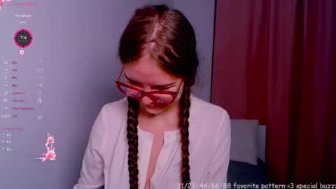 Sarah online show from 06.14.26