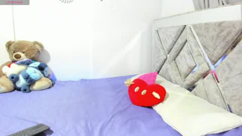 sarah_lowee online show from 04.29.26