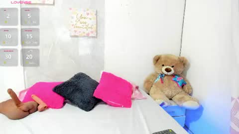 sarah_lowee online show from 07.14.26