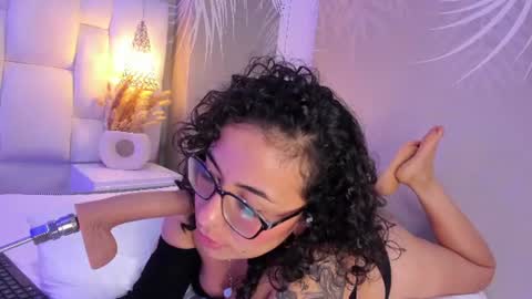Snapshot of sarah_sluty chatting on 07.04.26 Sarah online show from 07.04.26