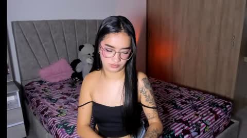 Sarah online show from 06.25.26