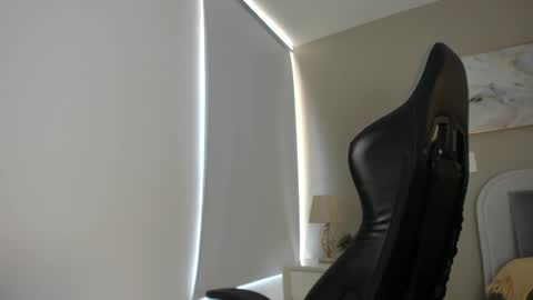 Snapshot of sarah_vegaa chatting on 02.08.25 sarahI miss you guys online show from 02.08.25