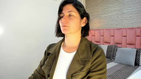 Sarah Deyvis online show from 03.04.25