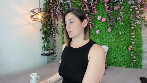 Sarah Deyvis online show from 03.10.26