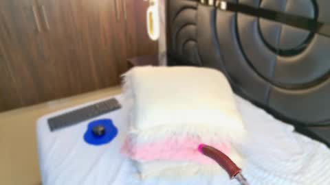 Sarah online show from 02.26.25