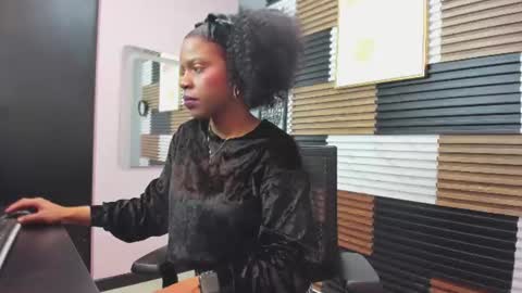Sarahi pusey online show from 07.16.26