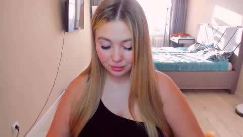 Sarah online show from 05.11.26