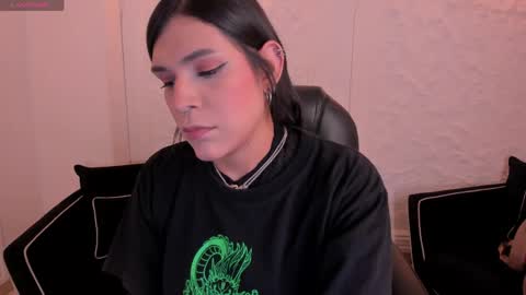 Sarah  independent model online show from 05.05.26