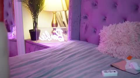  Sarai  online show from 06.08.26