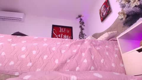 Sara  online show from 12.05.25