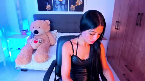 saralife69 online show from 03.04.25