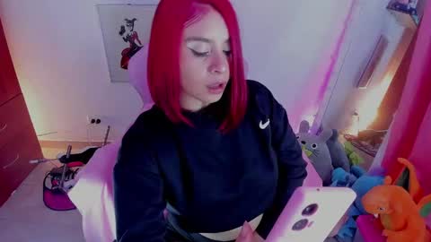 Snapshot of saralolo420 chatting on 04.18.26 sara online show from 04.18.26