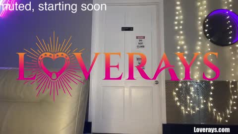 Back from Vacay  Follow for more here  online show from 12.05.25