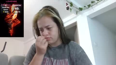 Snapshot of saramartinez100 chatting on 12.13.24 sara martinez online show from 12.13.24