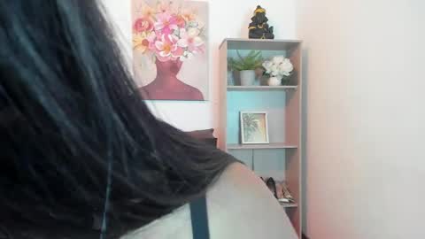 saramilf_69 online show from 05.05.26