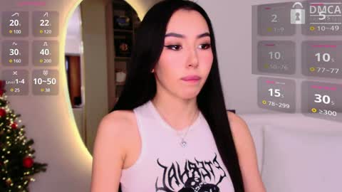 Mia online show from 02.02.25