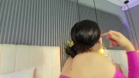 Snapshot of sarariley_ chatting on 02.12.26 Sara online show from 02.12.26