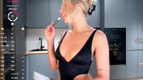 Sara online show from 06.24.26