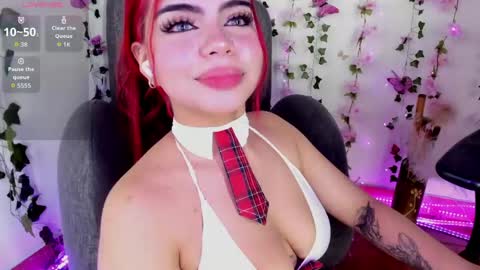 saray__jones online show from 05.20.26