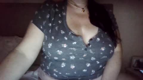 Snapshot of saretta46 chatting on 10.01.25 Sara online show from 10.01.25