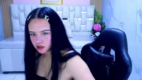 Sara  online show from 07.24.26