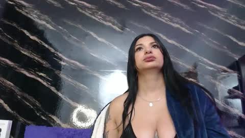 Snapshot of sarita_multisquirt chatting on 04.08.26 Sara online show from 04.08.26