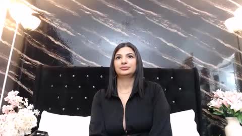 Snapshot of sarita_multisquirt chatting on 05.09.26 Sara online show from 05.09.26