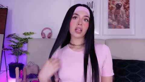 Snapshot of saritabratz chatting on 03.06.26 Sara online show from 03.06.26