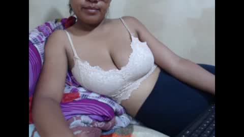 saronette online show from 01.09.25