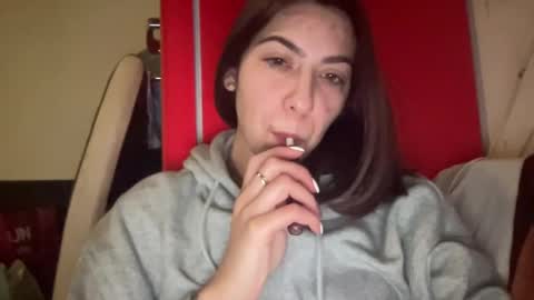 Sarrah online show from 03.04.25