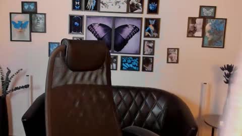 SarahRice online show from 02.21.26