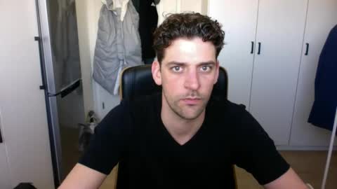 Snapshot of sascha934312 chatting on 01.10.25 Sascha online show from 01.10.25