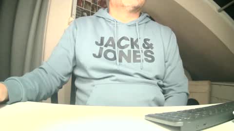 saschaalesi1976 online show from 02.07.25