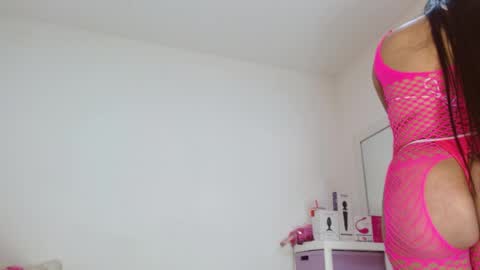 Snapshot of sasha_creamy chatting on 04.09.26 Sasha Creamy online show from 04.09.26