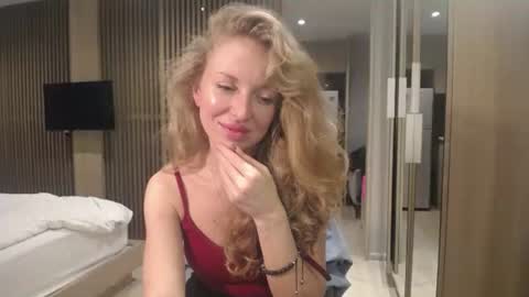 Sasha online show from 10.08.25