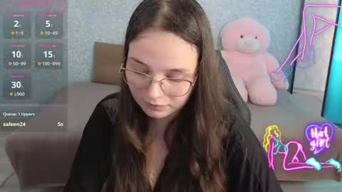 Snapshot of sashavibe chatting on 07.27.26 Sasha online show from 07.27.26