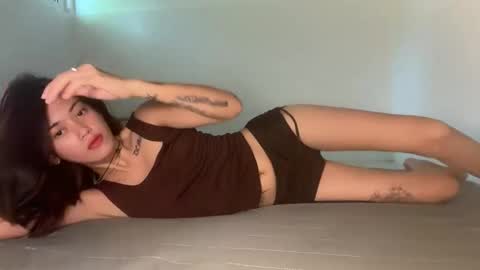 Snapshot of sashi_kaye chatting on 03.05.26 sashi_kaye online show from 03.05.26