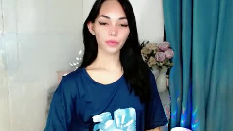 Snapshot of sashifoxdoll_ chatting on 09.08.25 Sashi online show from 09.08.25