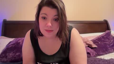 Snapshot of sassyavarose chatting on 01.14.26 sassyavarose online show from 01.14.26