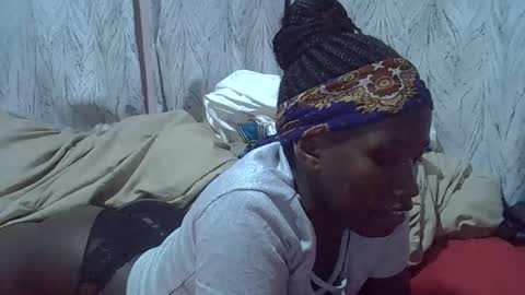 Snapshot of sassybabe20 chatting on 09.22.25 sassybabe20 online show from 09.22.25