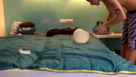 Snapshot of sassykitttykat chatting on 10.30.25 sassykitttykat online show from 10.30.25