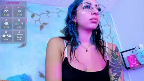 Snapshot of saturno_stone chatting on 05.11.26 Saturnooo online show from 05.11.26